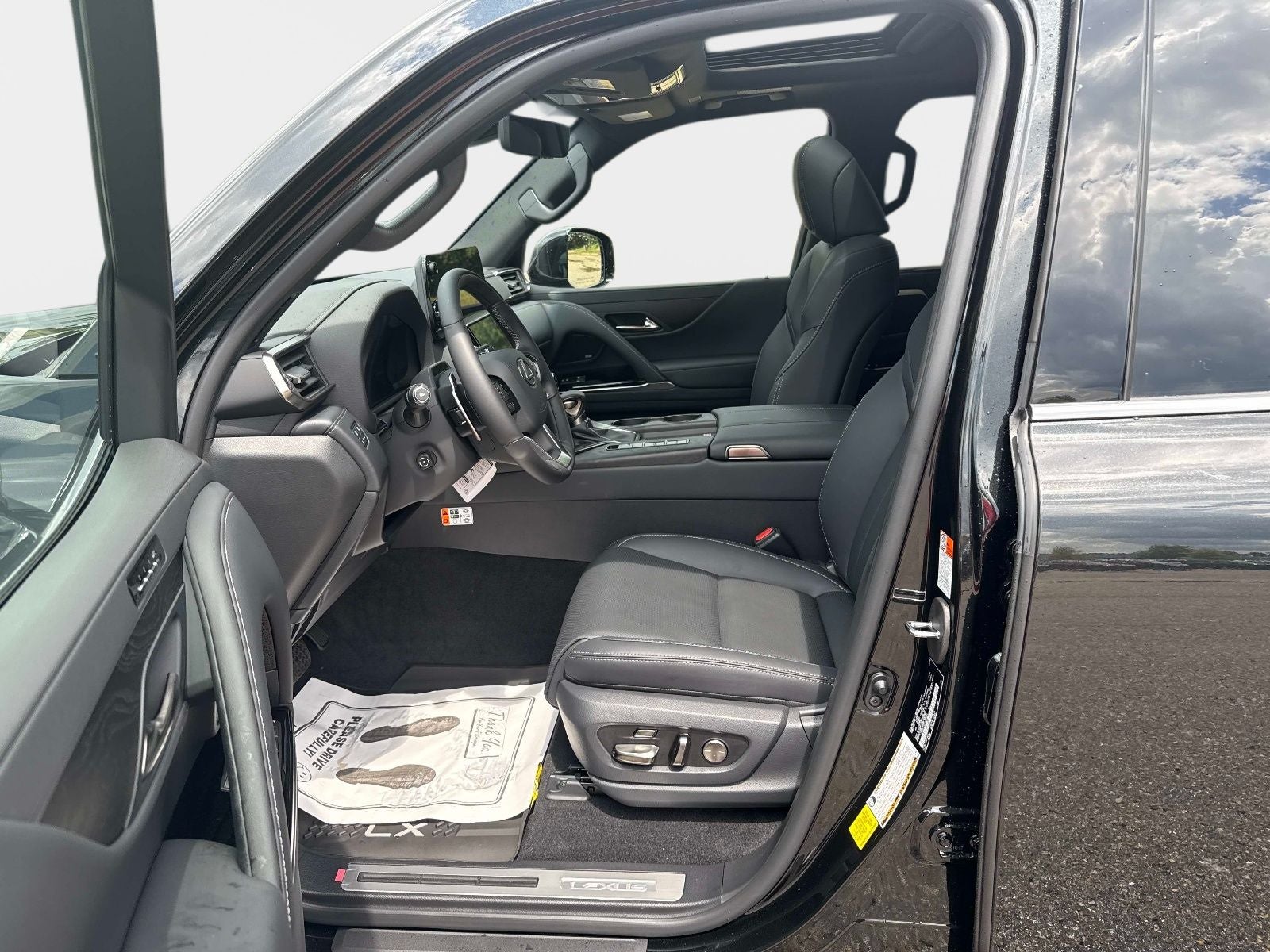 2026 Lexus LX 600 Luxury