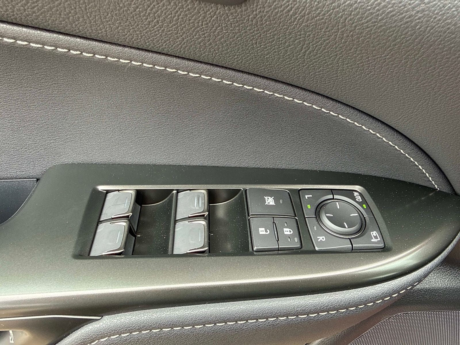 2026 Lexus NX 350h Premium