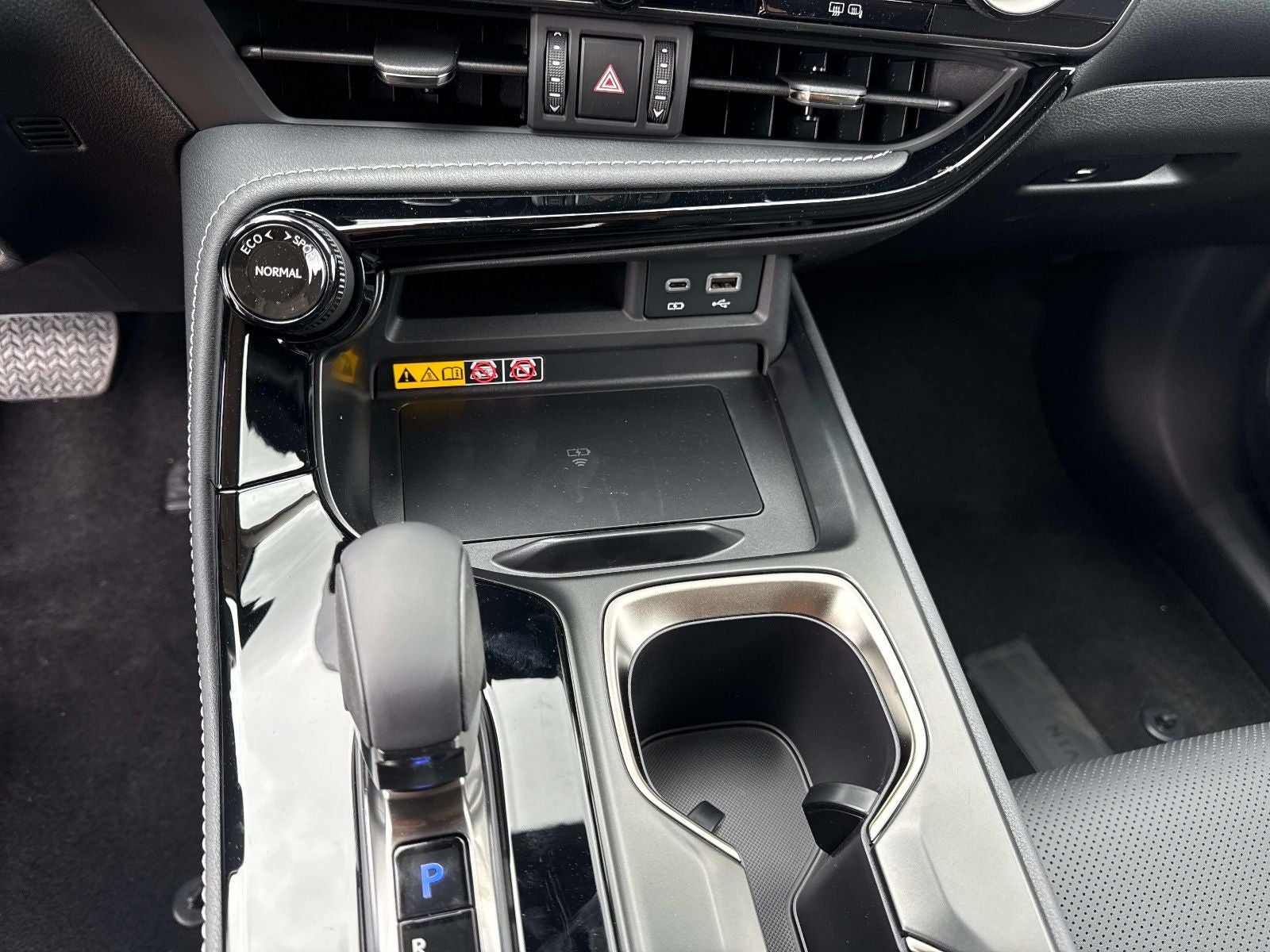 2026 Lexus NX 350h Premium