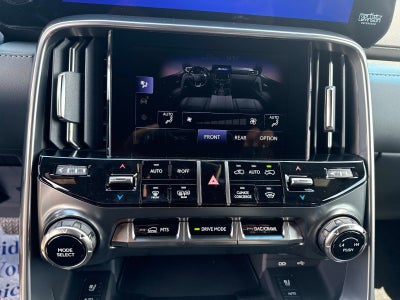 2026 Lexus LX 700h Luxury
