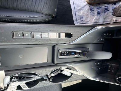 2026 Lexus LX 700h Luxury