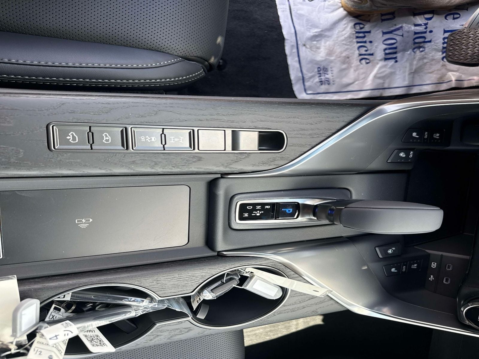 2026 Lexus LX 700h Luxury