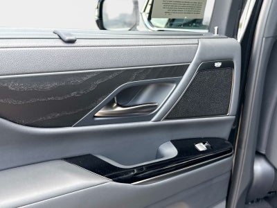 2026 Lexus LX 700h Luxury