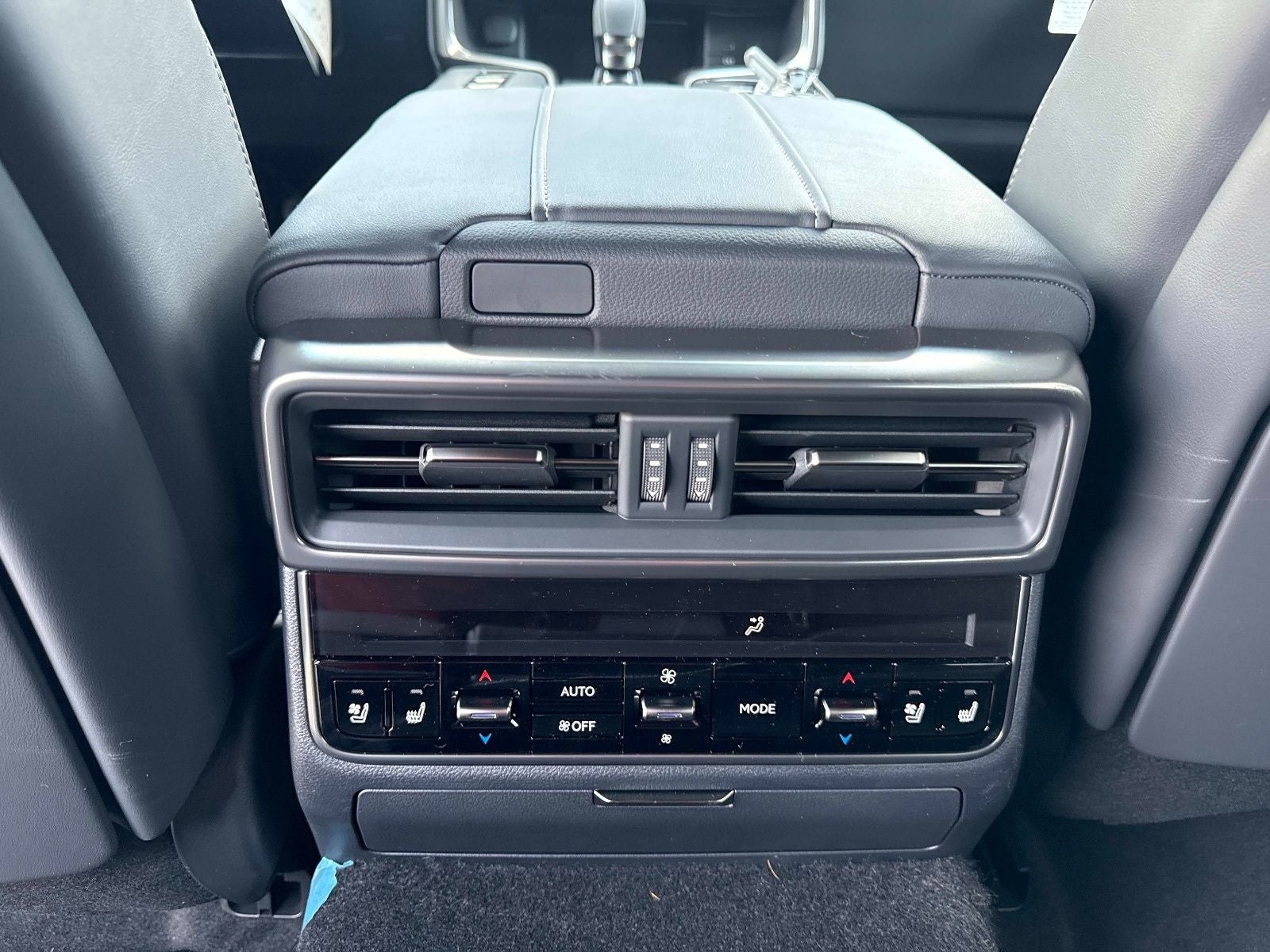 2026 Lexus LX 700h Luxury