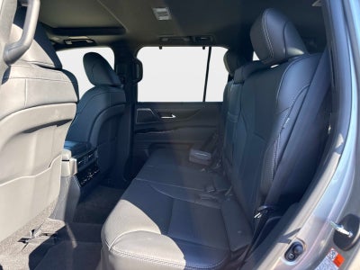 2026 Lexus LX 700h Luxury