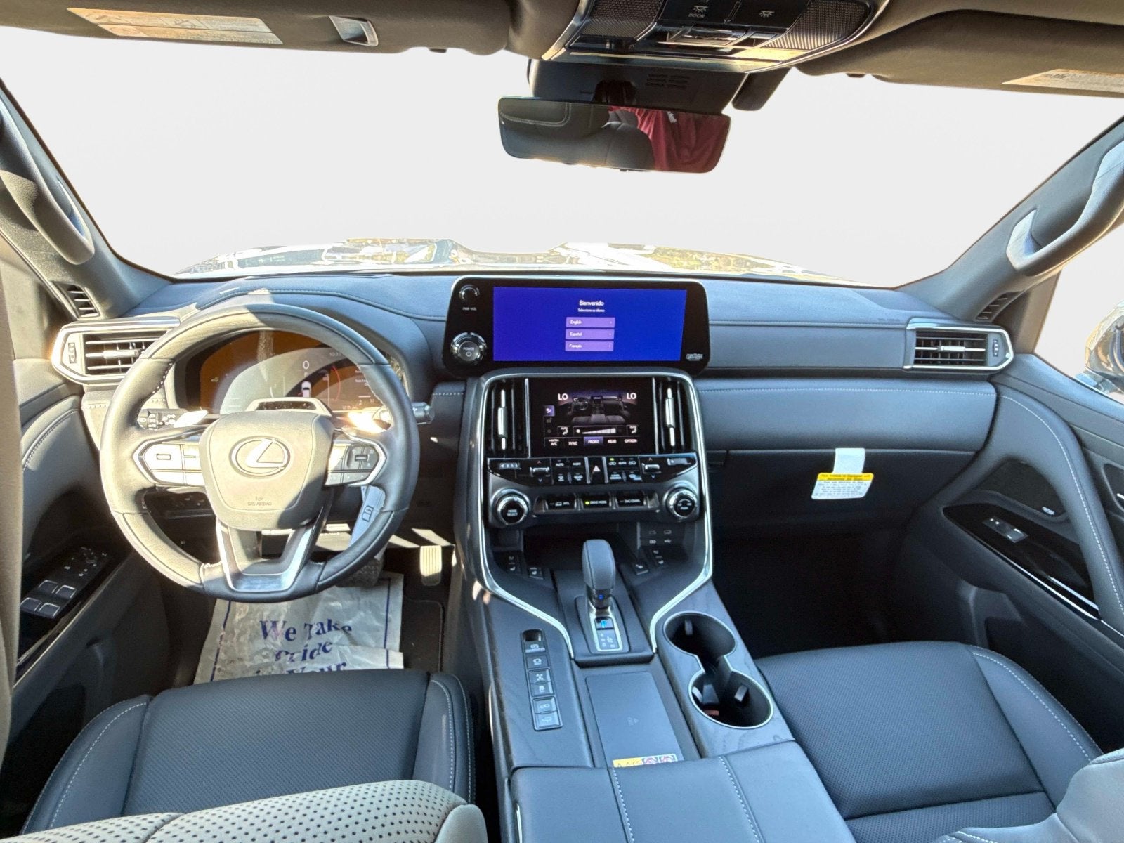 2026 Lexus LX 700h Luxury