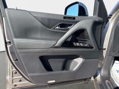 2026 Lexus LX 700h Luxury