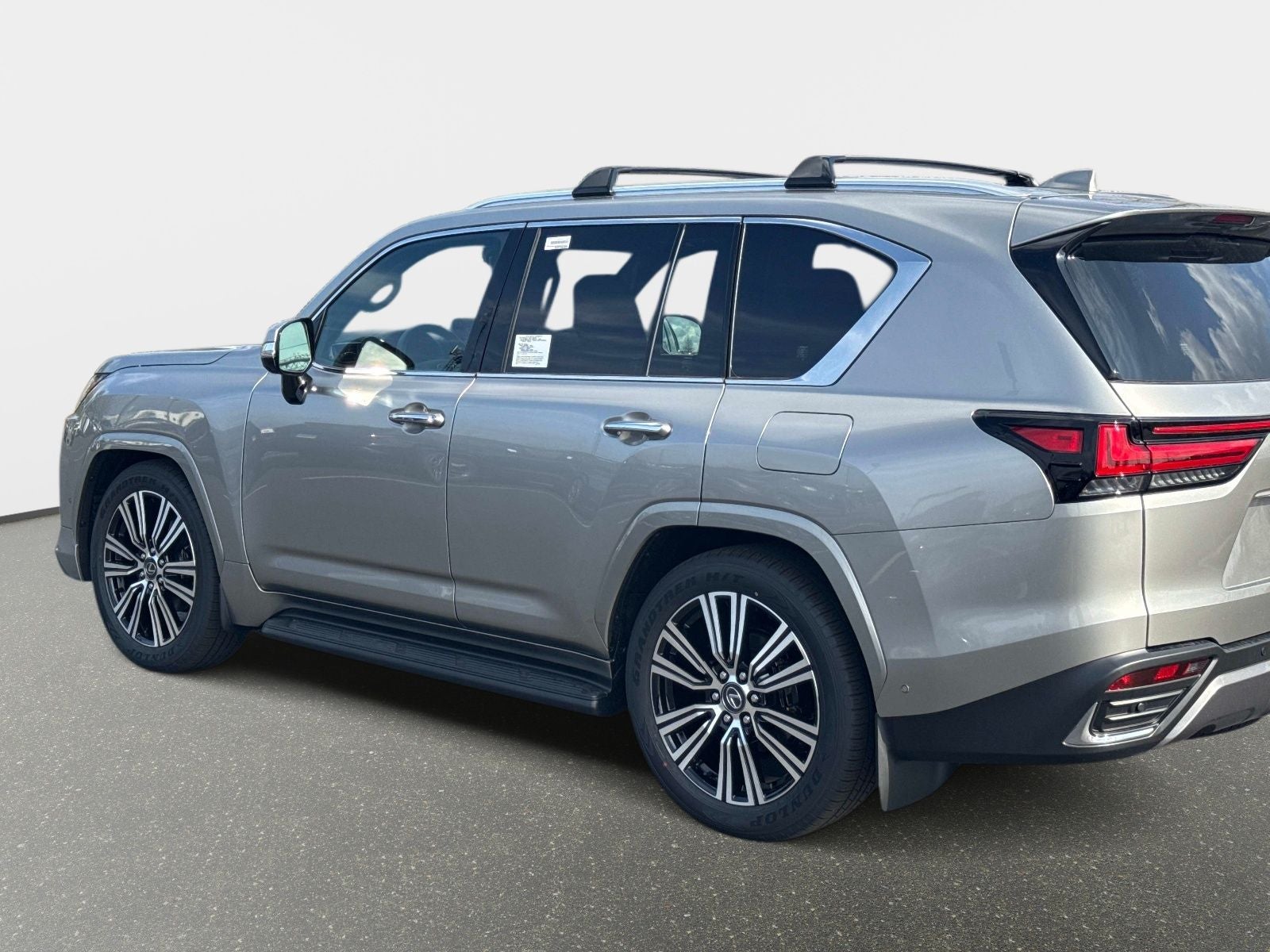 2026 Lexus LX 700h Luxury