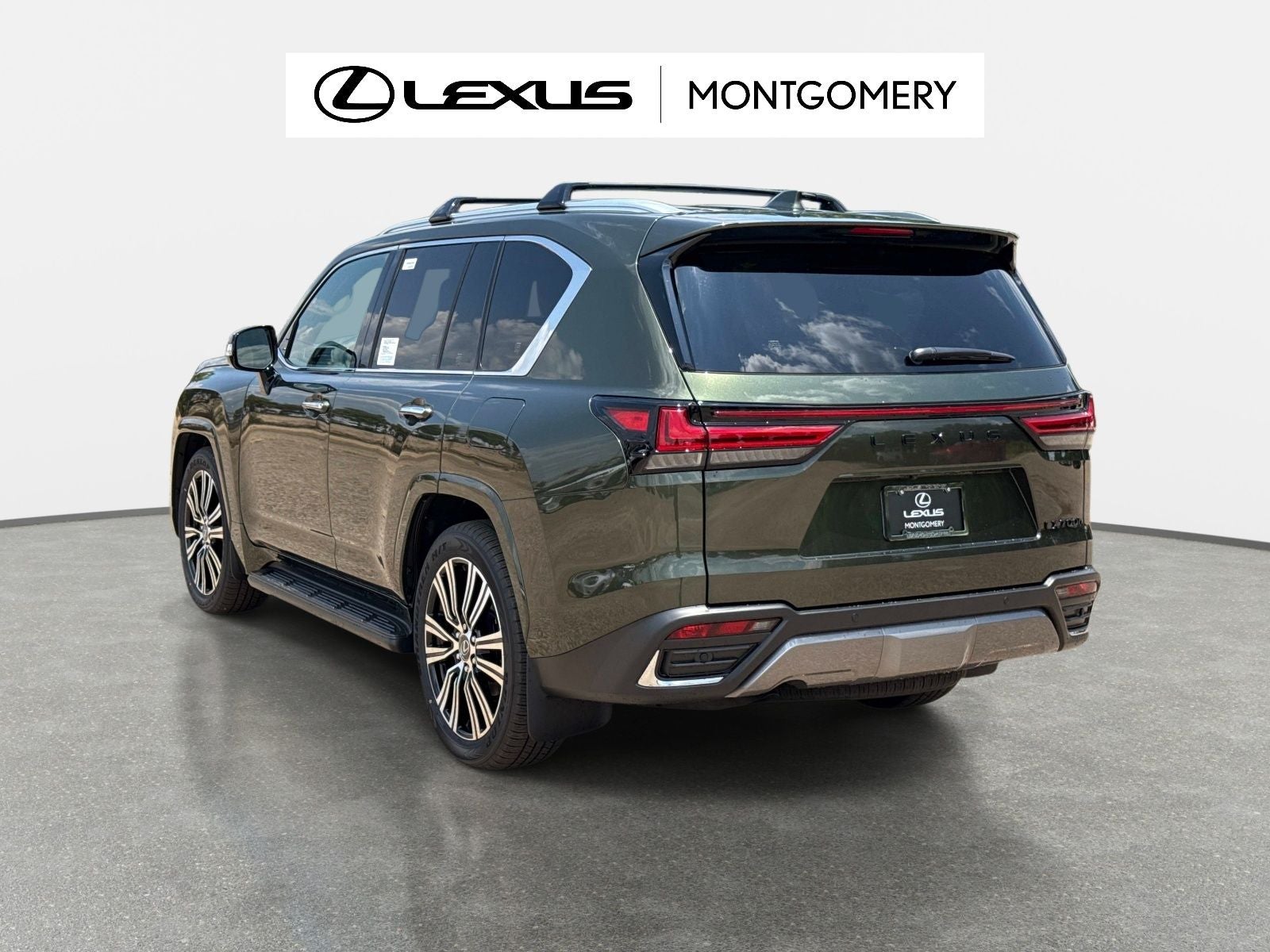 2026 Lexus LX 700h Luxury