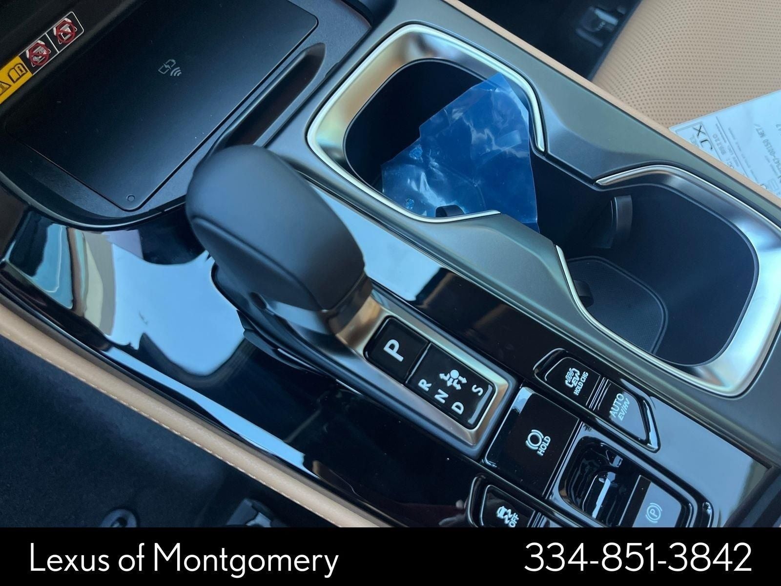 2026 Lexus NX 450h+ Luxury