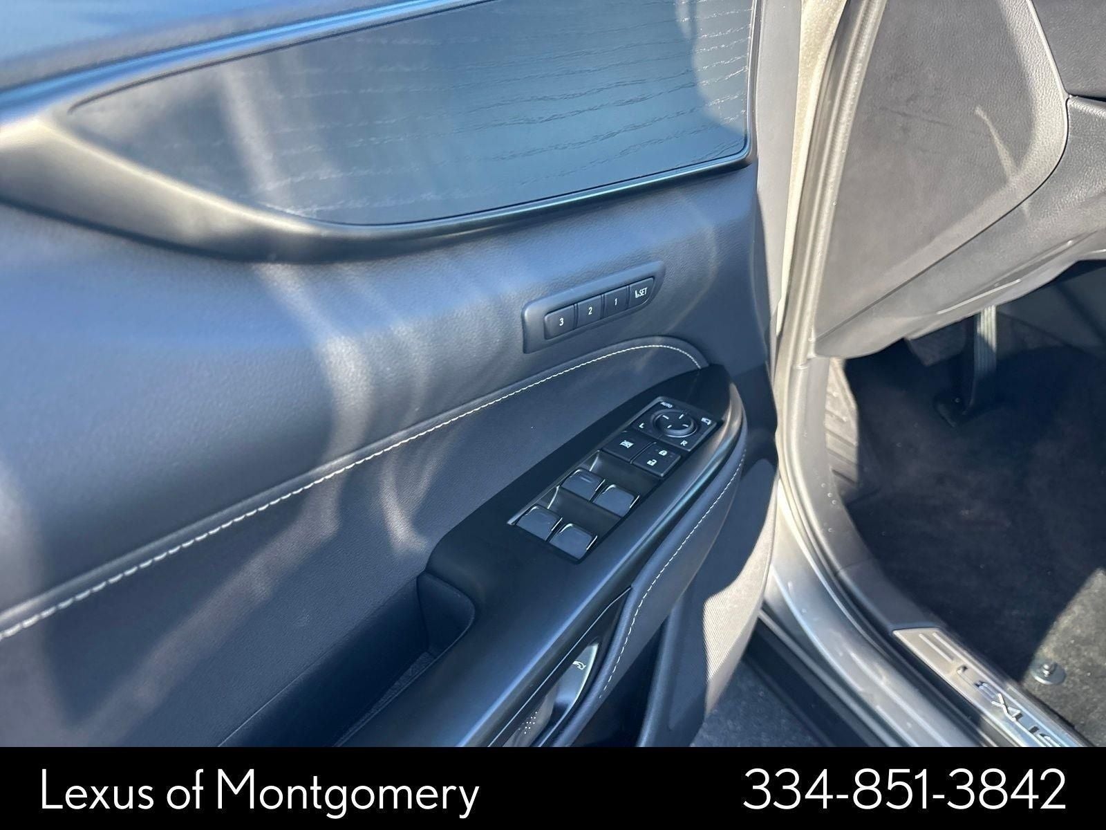 2026 Lexus NX 450h+ Luxury