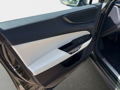 2026 Lexus NX 450h+ Luxury