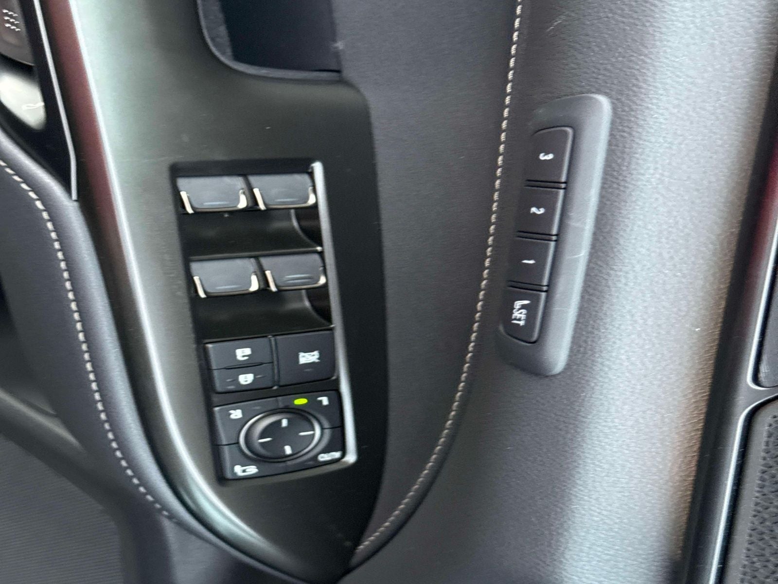 2026 Lexus NX 450h+ Luxury