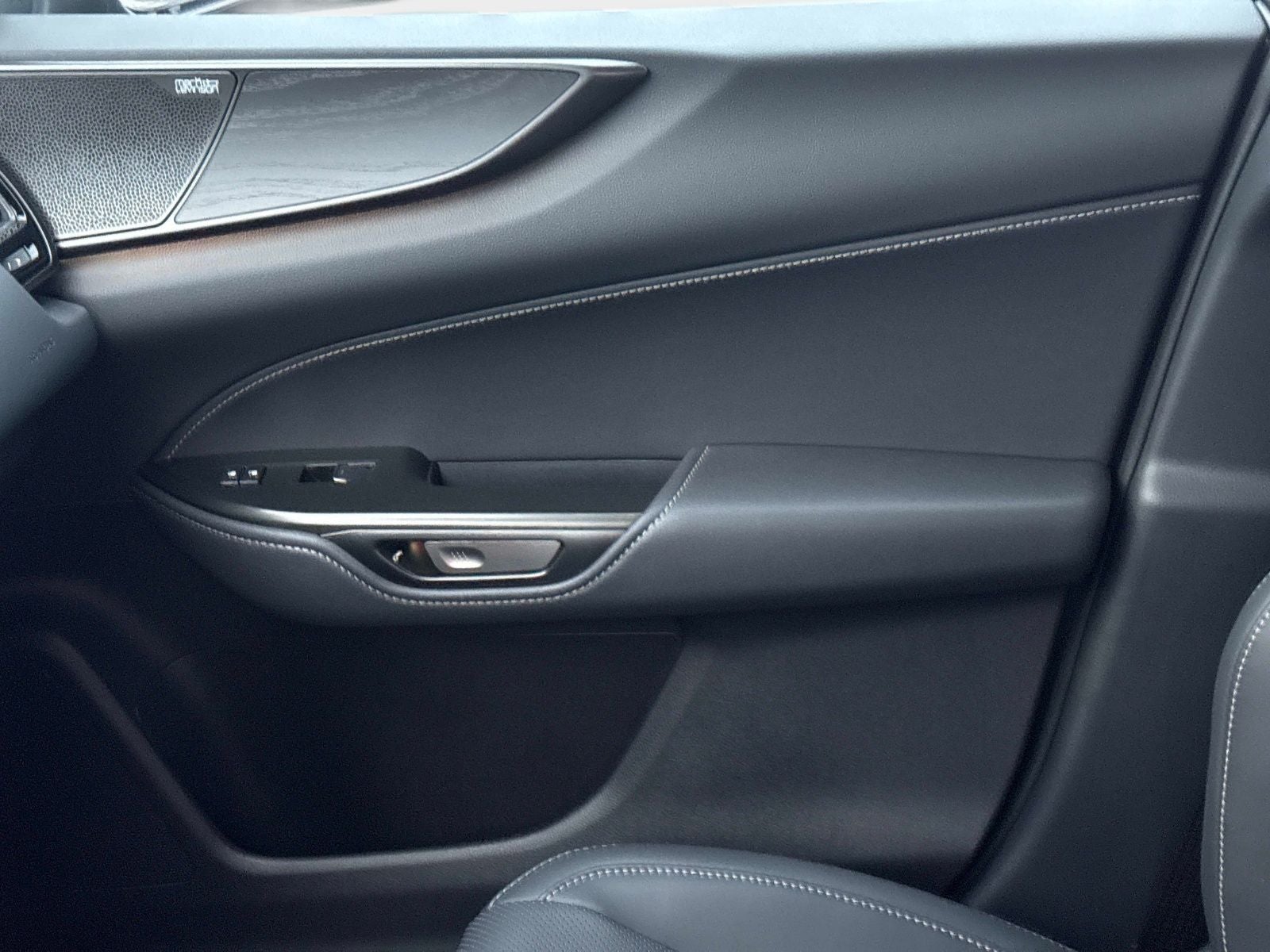 2026 Lexus NX 450h+ Luxury