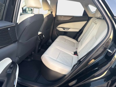 2026 Lexus NX 450h+ Luxury