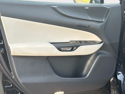 2026 Lexus NX 450h+ Luxury