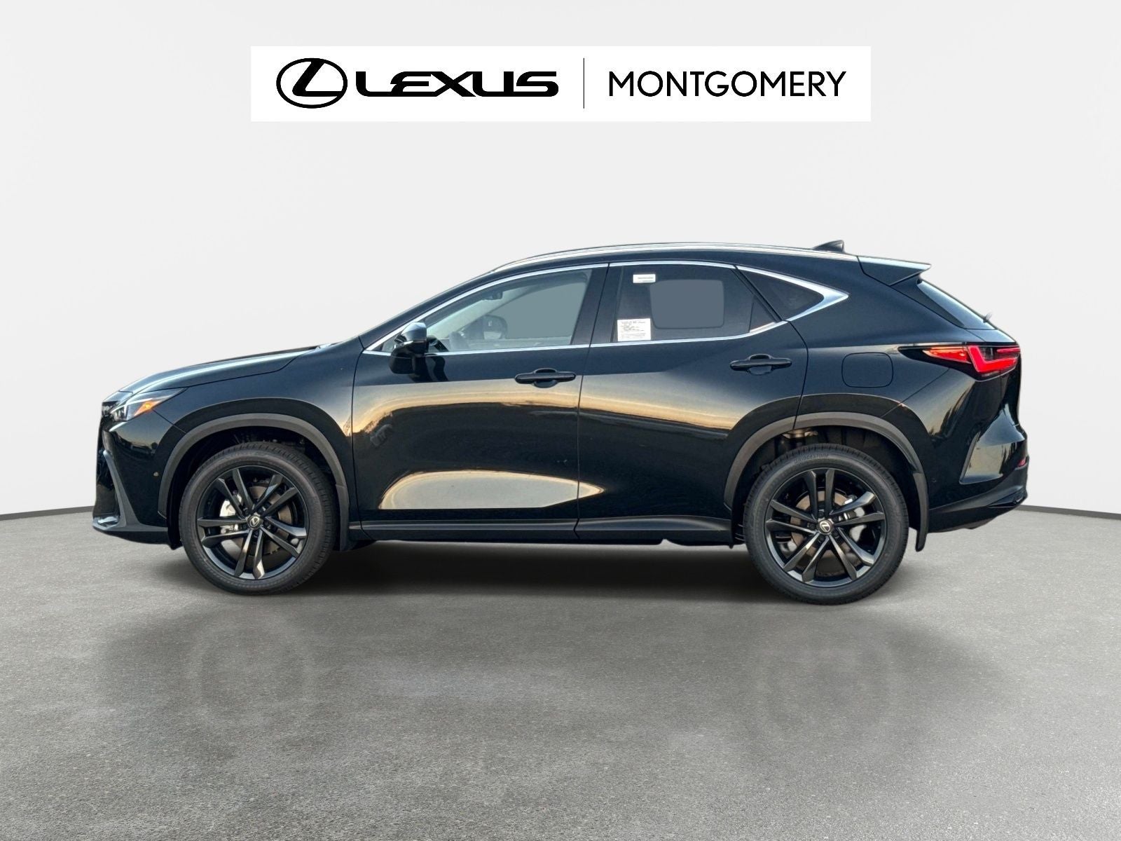 2026 Lexus NX 450h+ Luxury