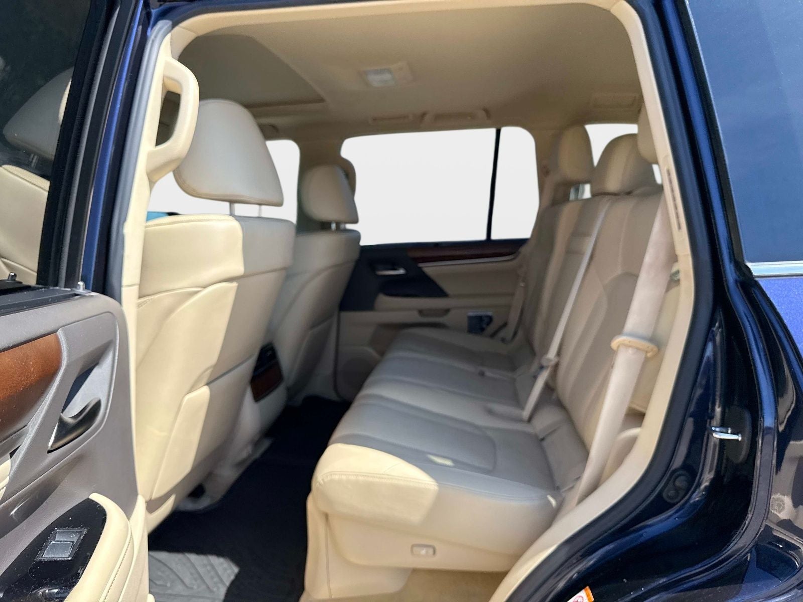 2019 Lexus LX 570