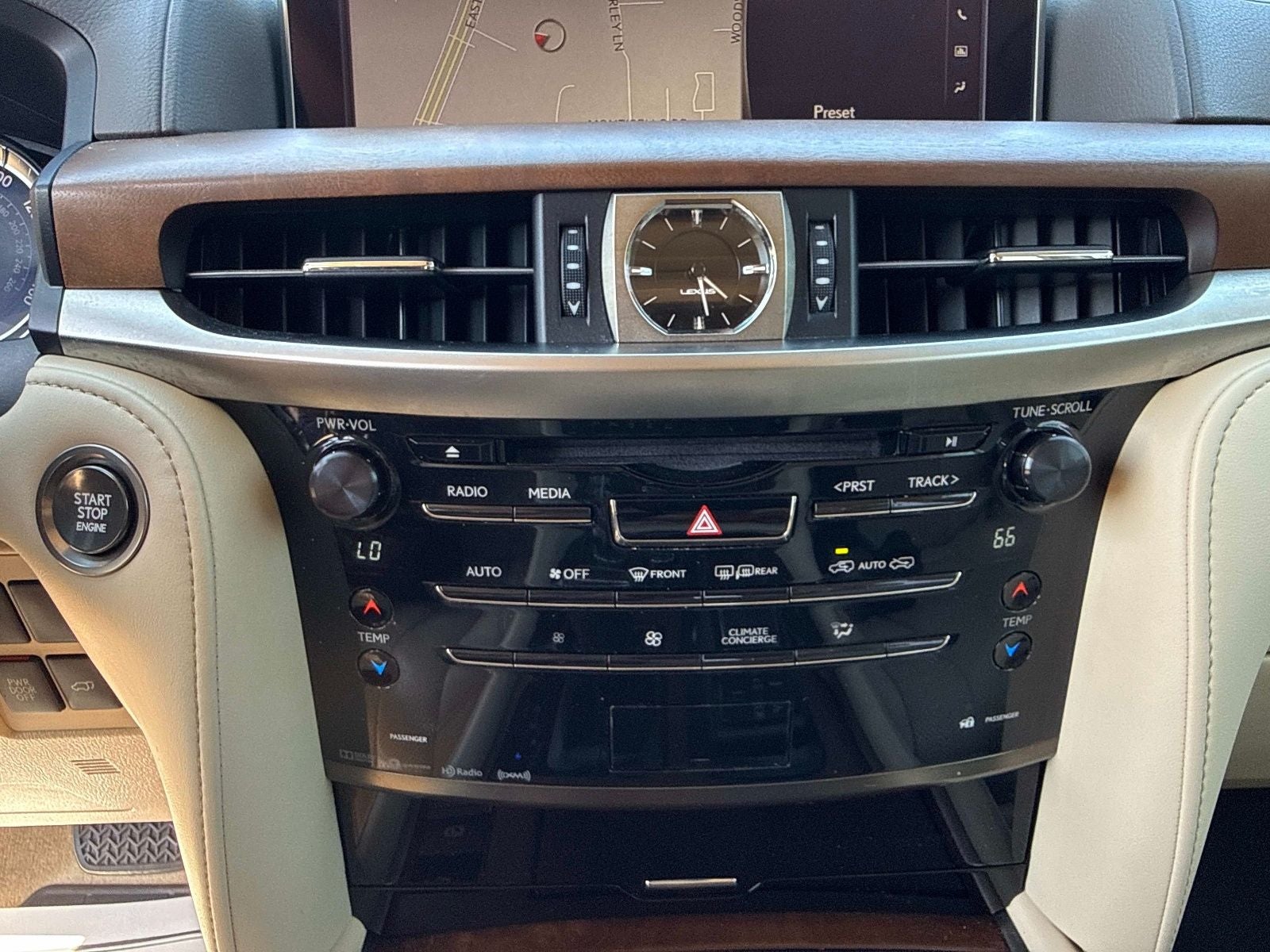 2019 Lexus LX 570
