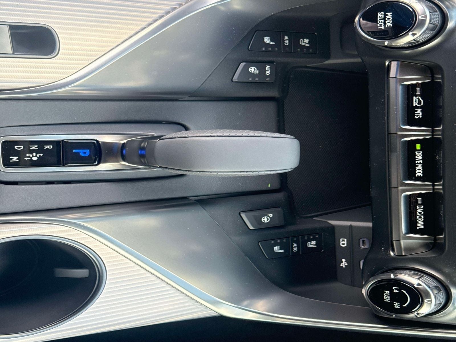 2026 Lexus LX 700h F SPORT