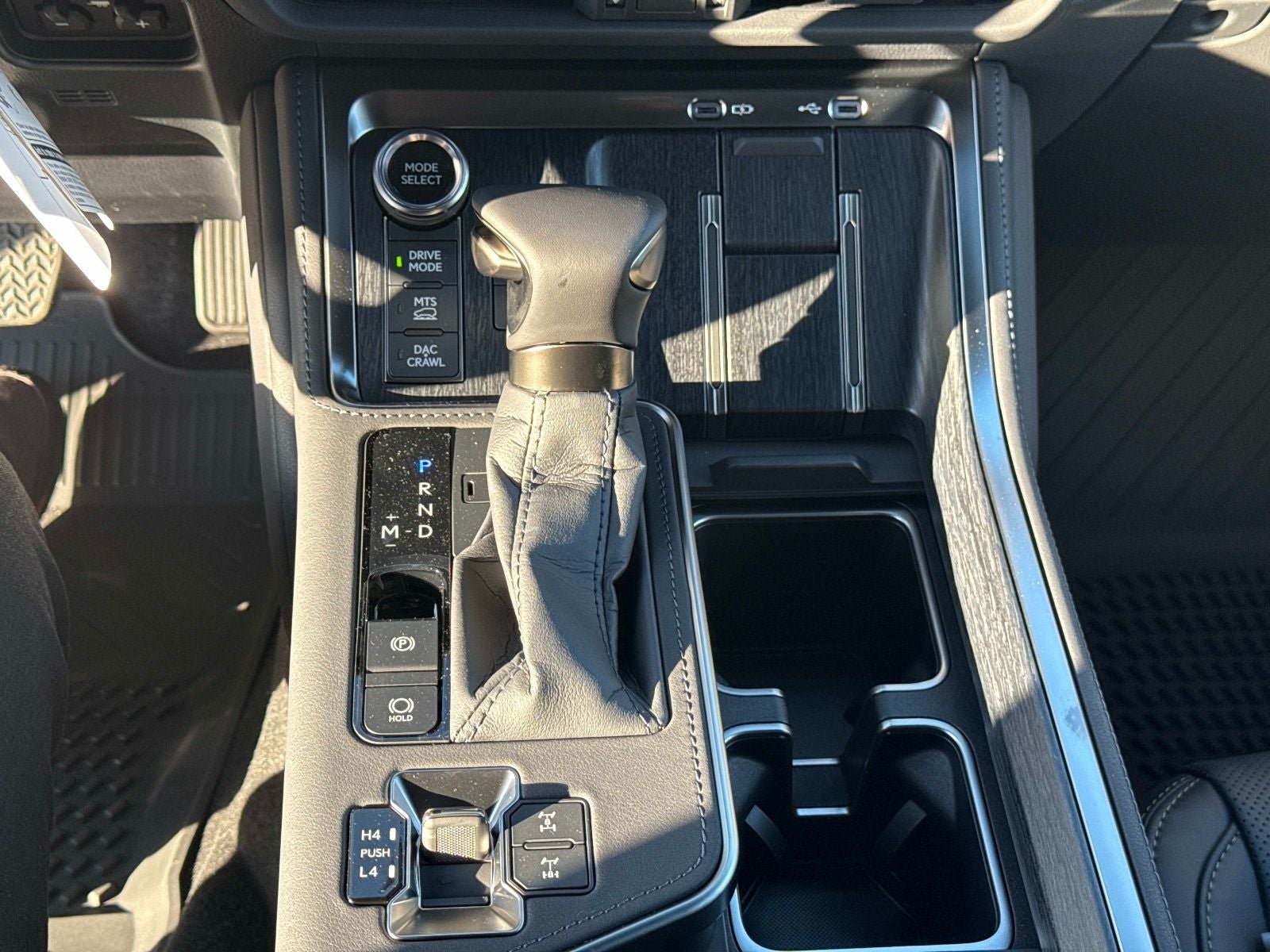 2026 Lexus GX 550 Overtrail+