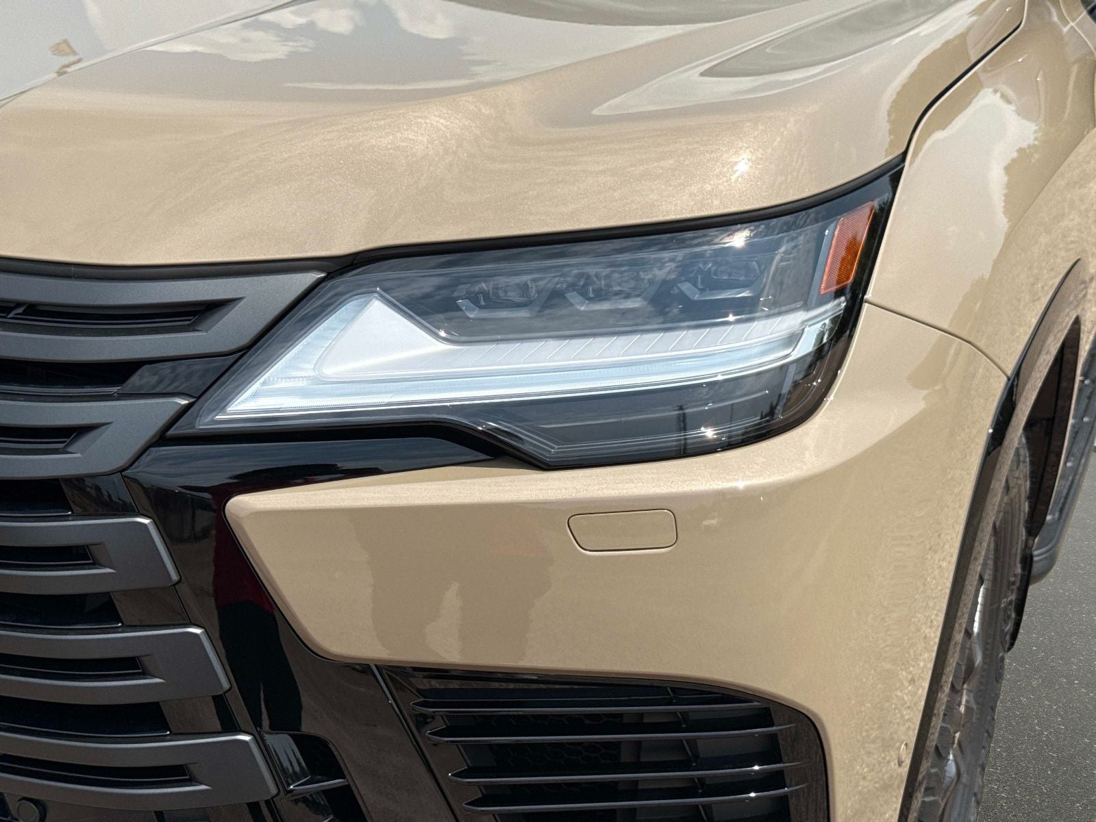 2026 Lexus LX 700h Overtrail