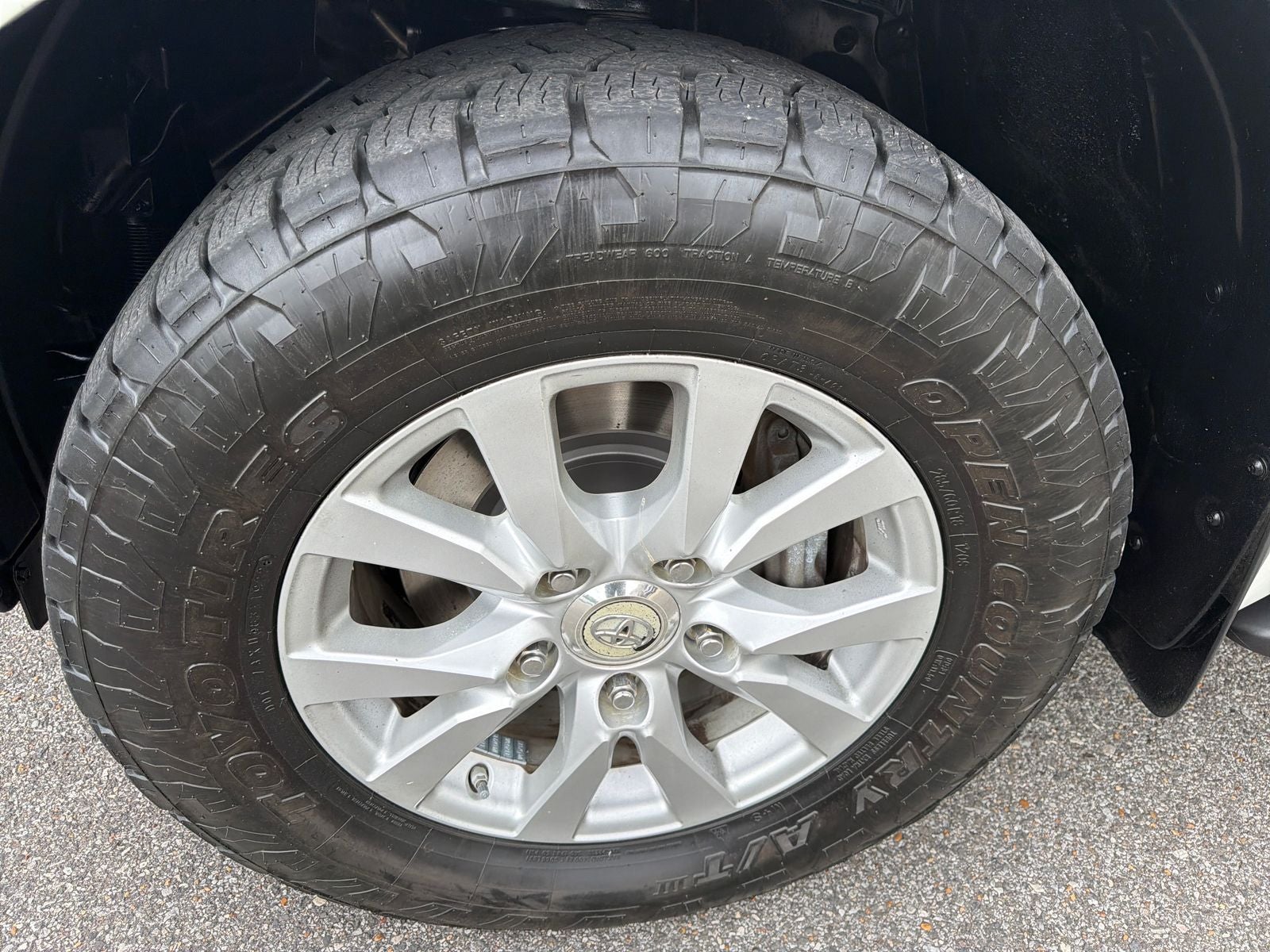 2018 Toyota Land Cruiser Base