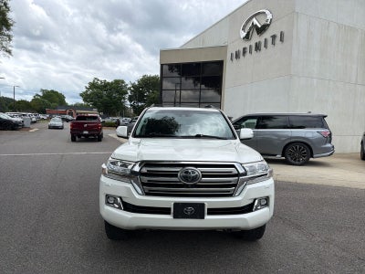 2018 Toyota Land Cruiser Base