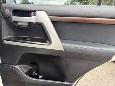 2018 Toyota Land Cruiser Base