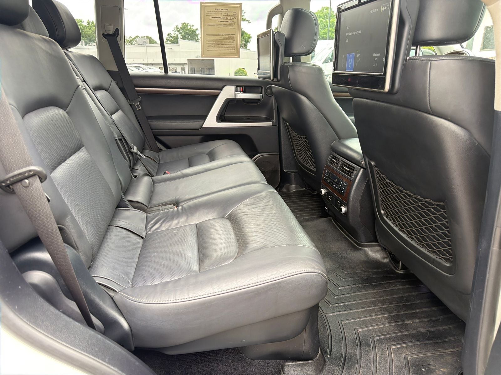 2018 Toyota Land Cruiser Base