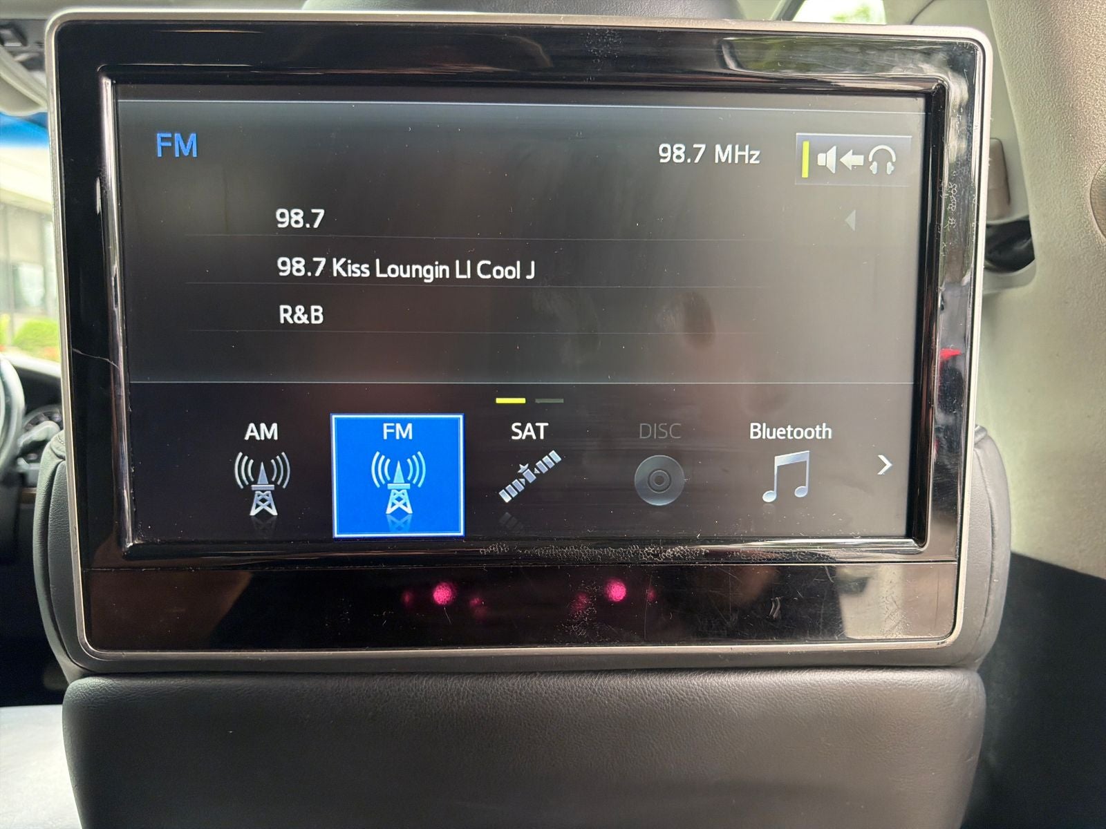 2018 Toyota Land Cruiser Base