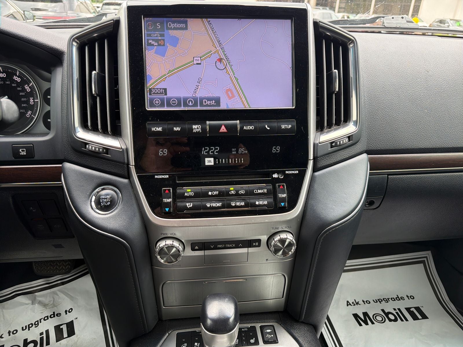 2018 Toyota Land Cruiser Base