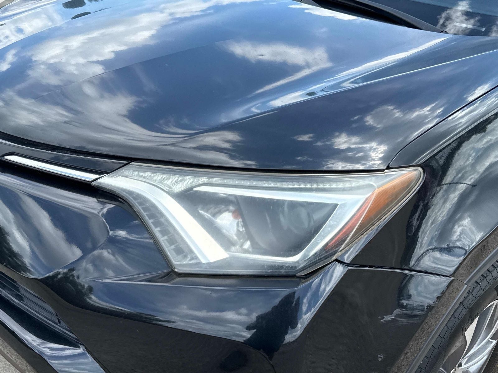 2016 Toyota RAV4 Hybrid XLE