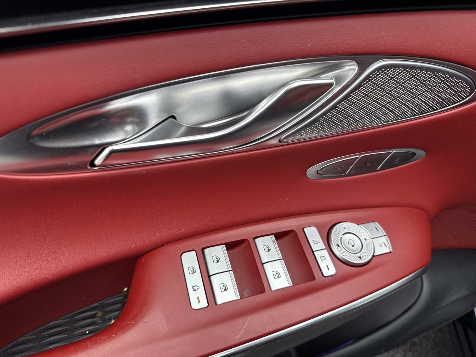 2023 Genesis GV70 2.5T