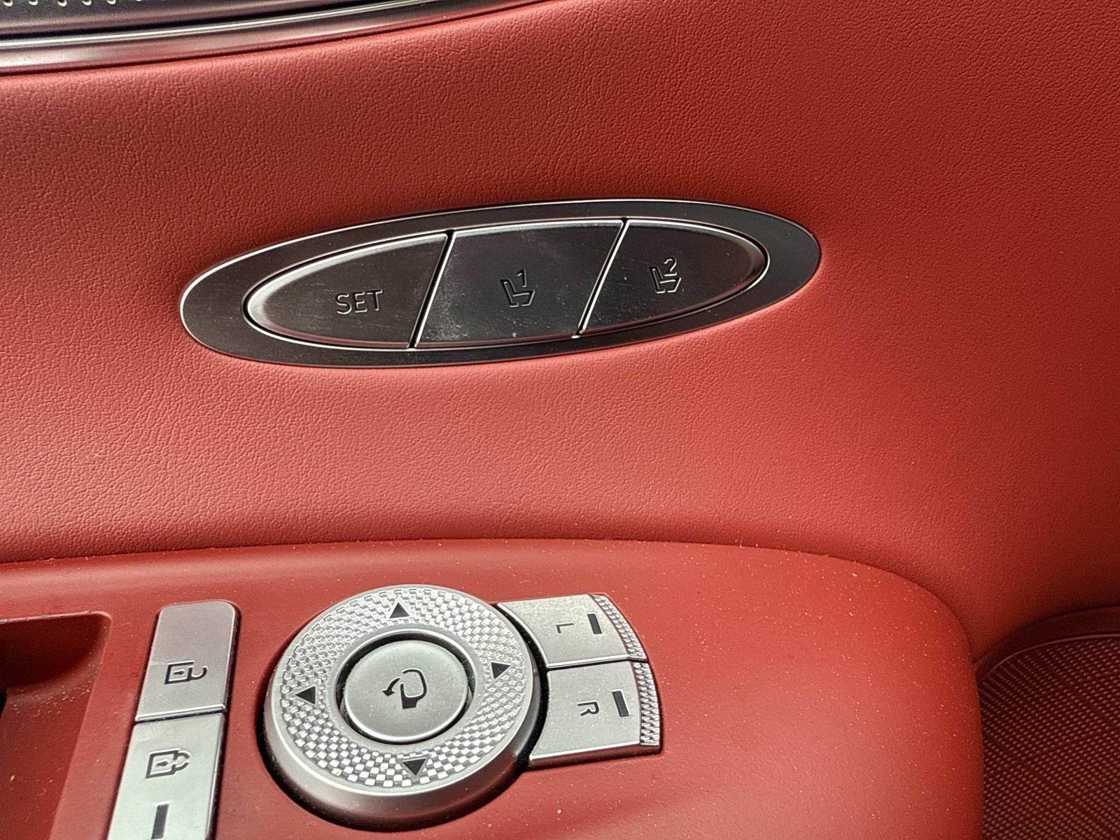 2023 Genesis GV70 2.5T