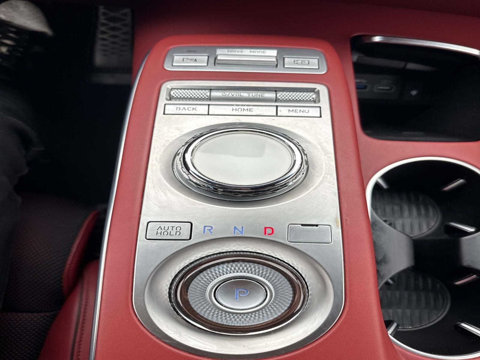 2023 Genesis GV70 2.5T