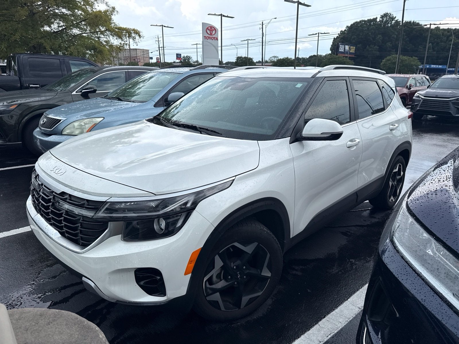 2025 Kia Seltos EX