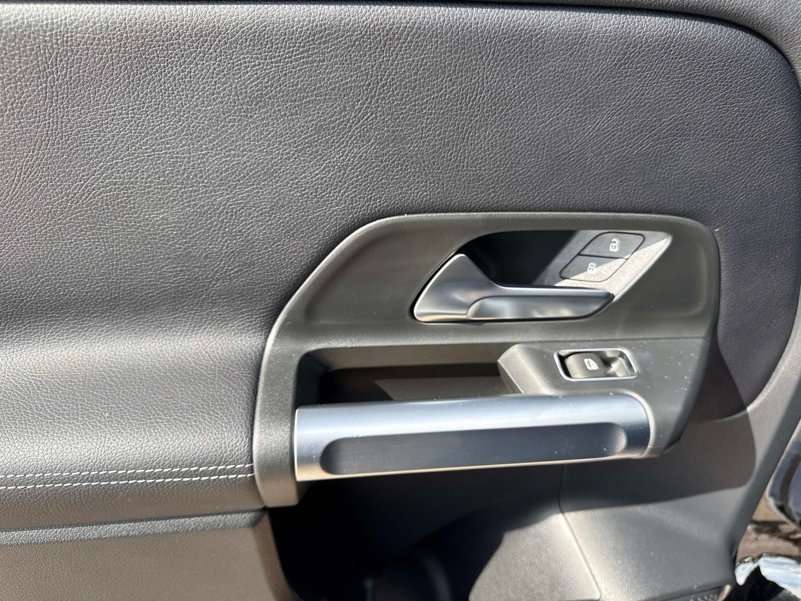 2023 Mercedes-Benz GLB GLB 250