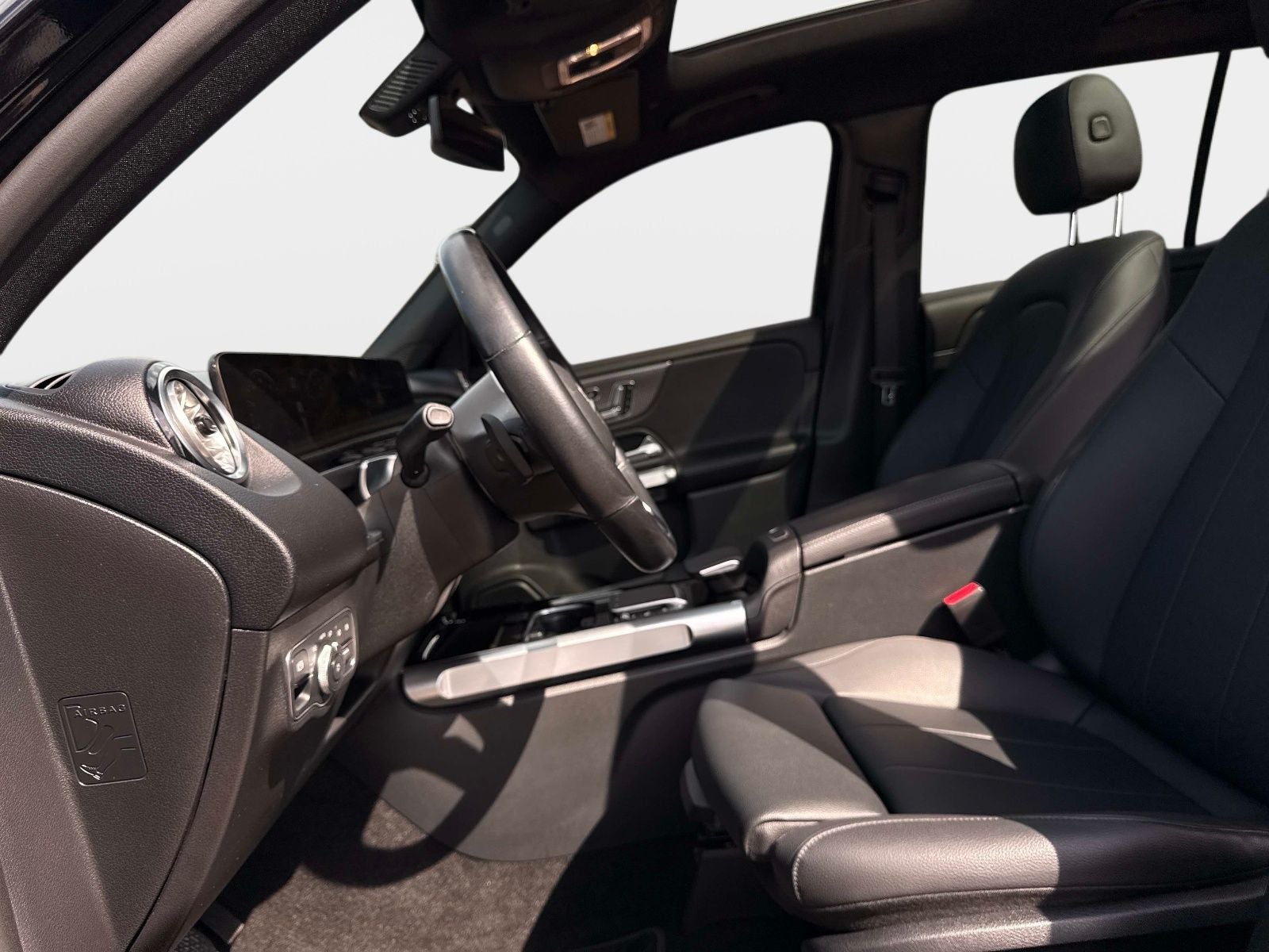 2023 Mercedes-Benz GLB GLB 250