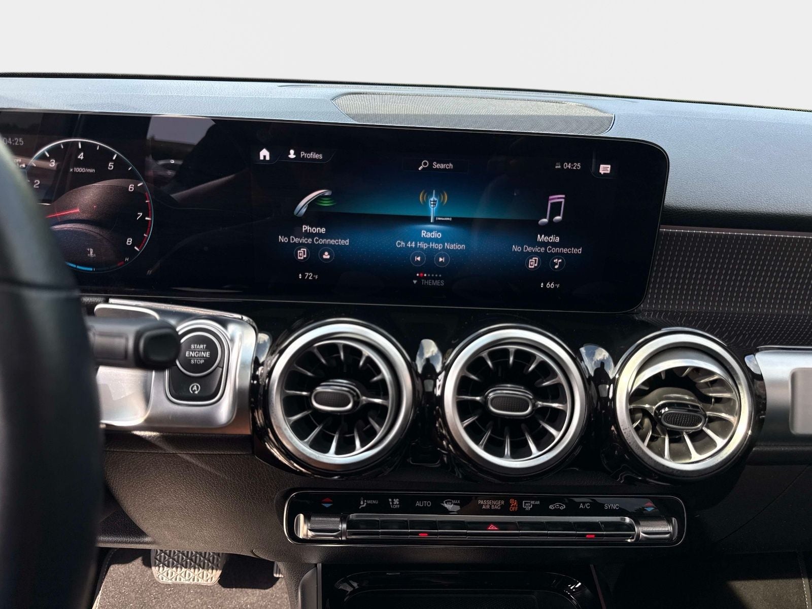2023 Mercedes-Benz GLB GLB 250