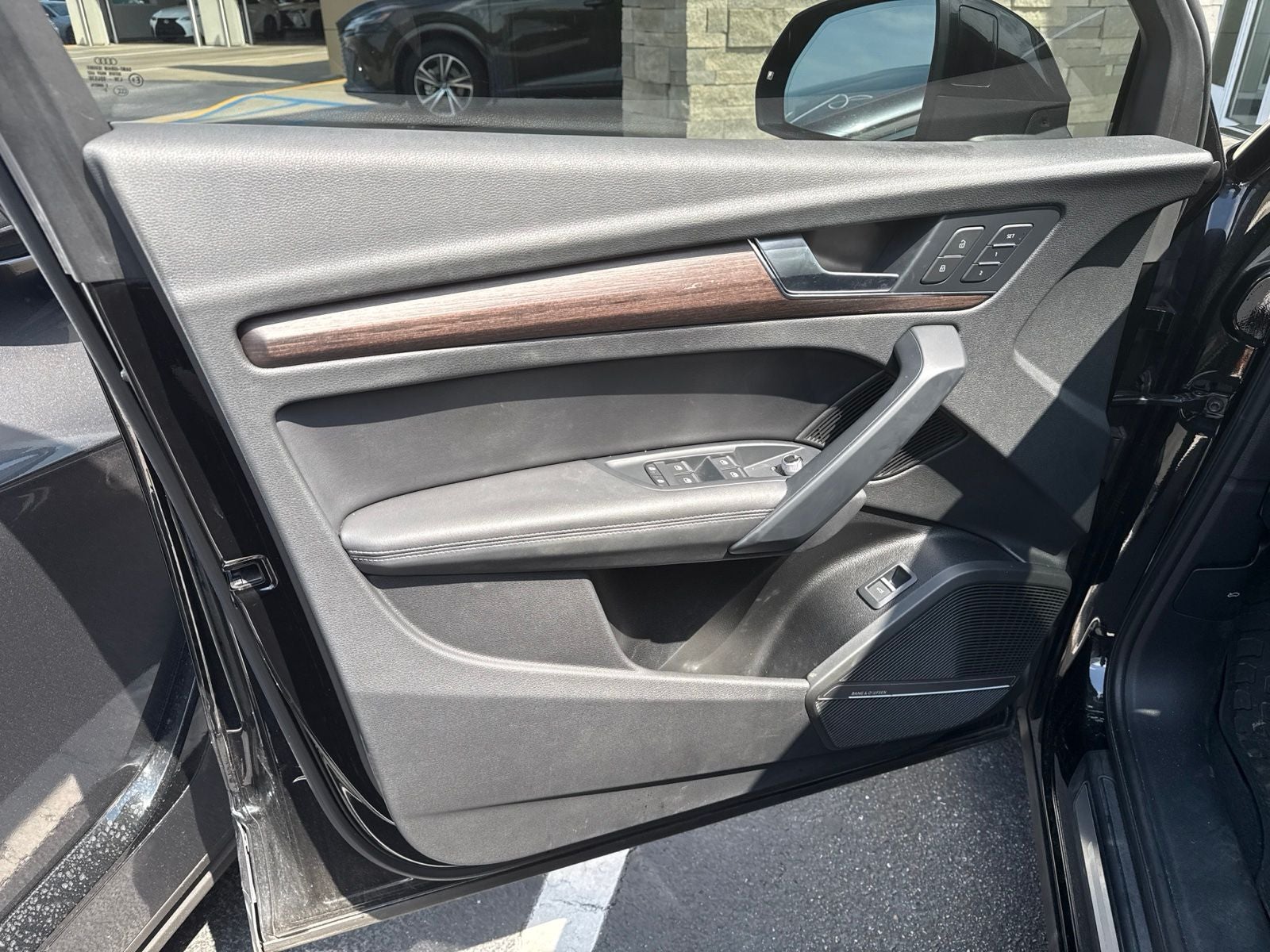 2023 Audi Q5 40 Premium Plus quattro