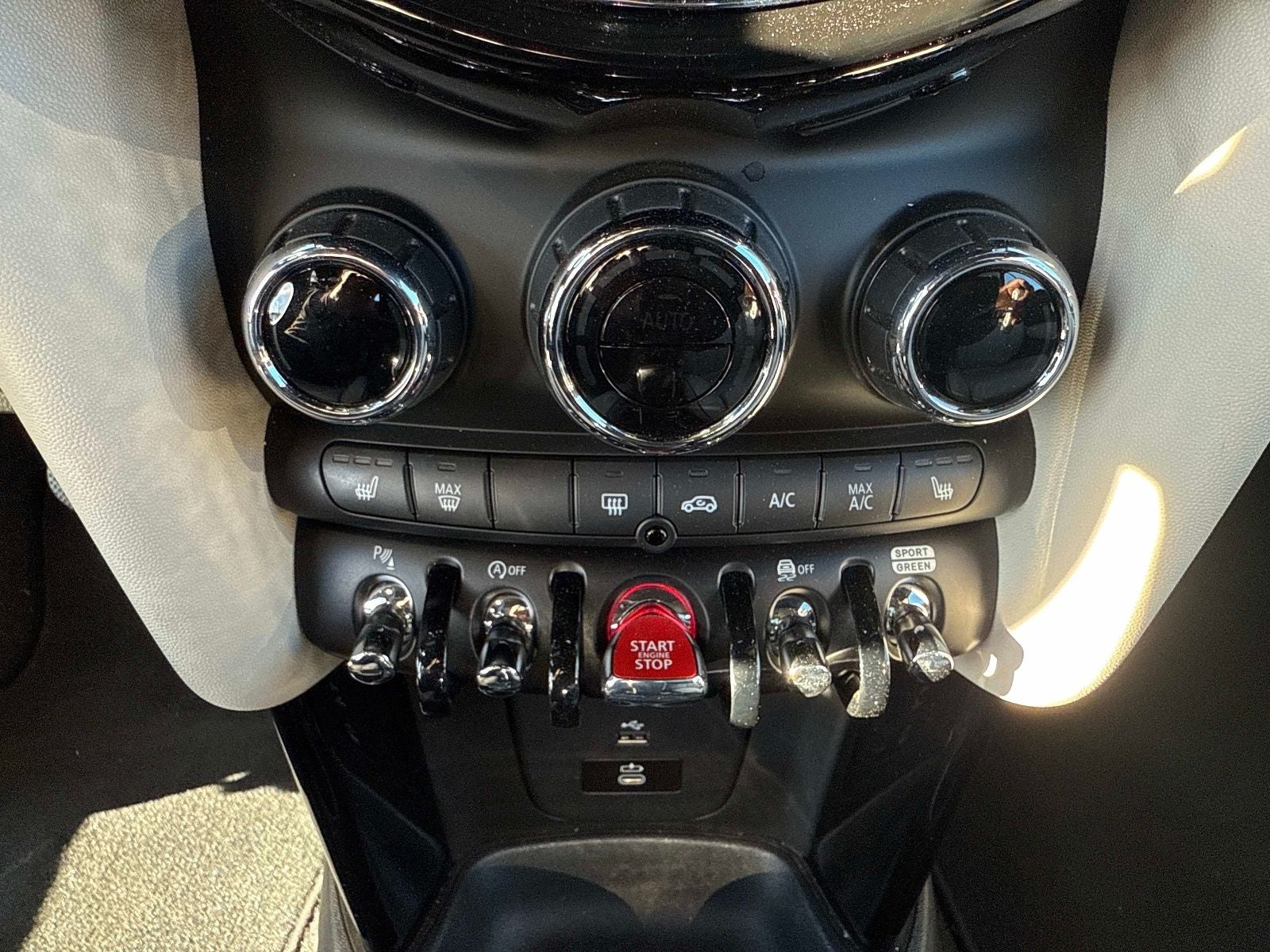 2024 MINI Cooper S Cooper S