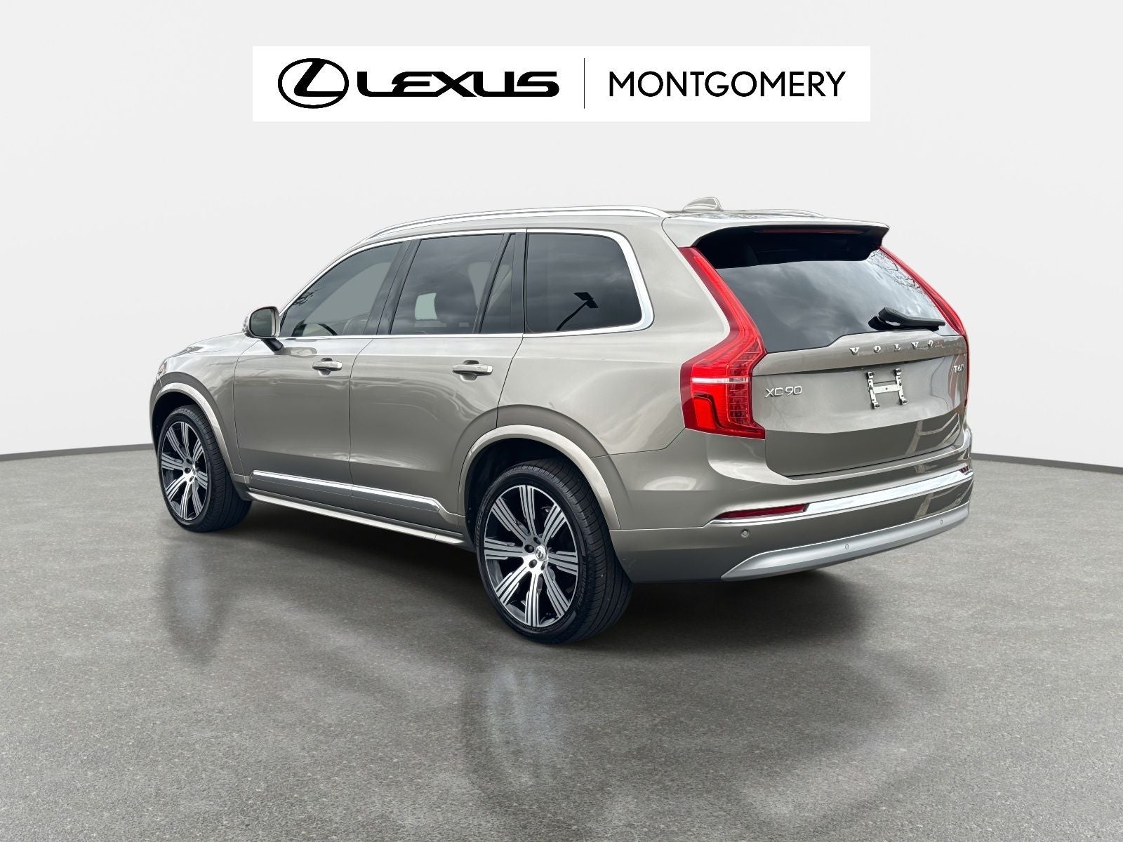 2022 Volvo XC90 T6 Inscription