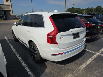 2023 Volvo XC90 B5 Plus