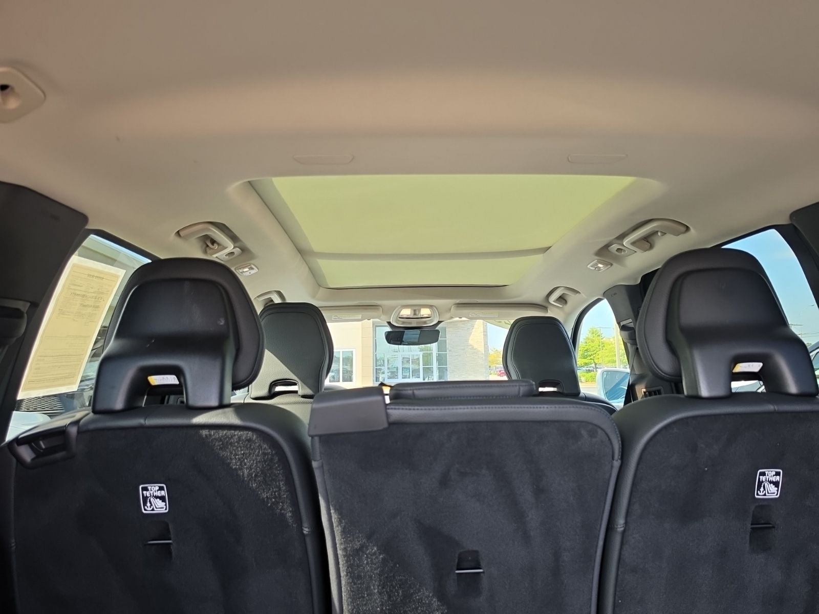 2023 Volvo XC90 B5 Plus
